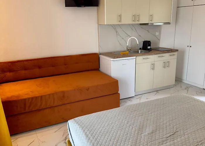 Golden View * Chrysi Ammoudia