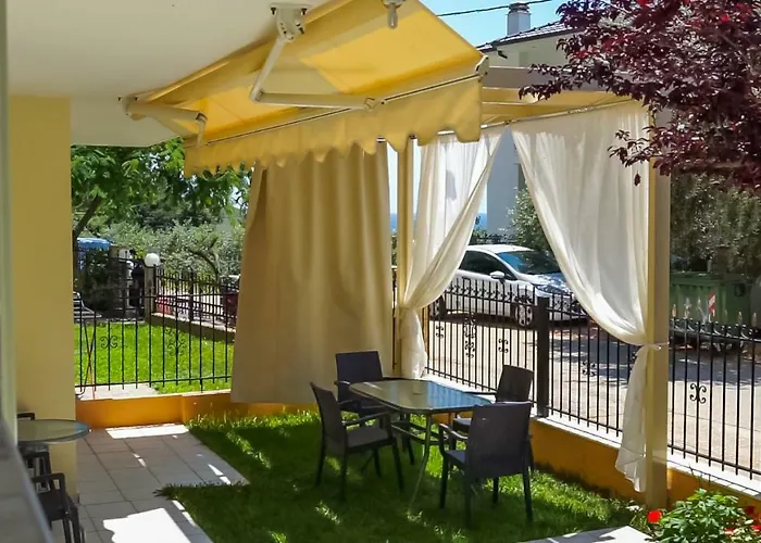 Golden View * Chrysi Ammoudia