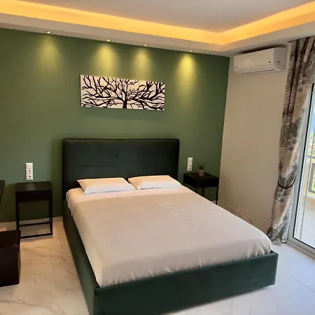 Golden View כריסי אמודיה